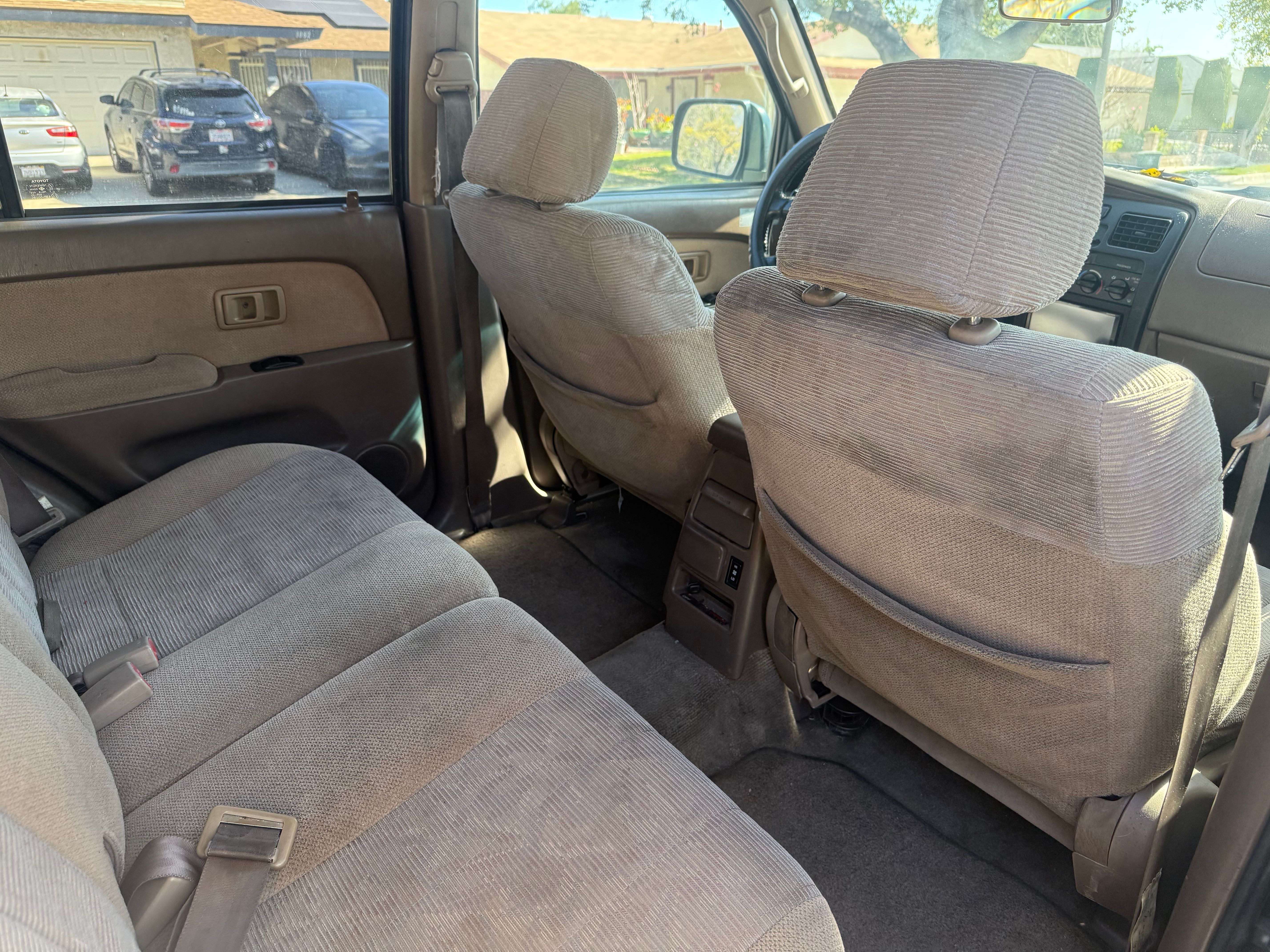 Used 1999 Toyota 4Runner SR5 w/ Upgrade Value Pkg 2 AWD/4WD image 26