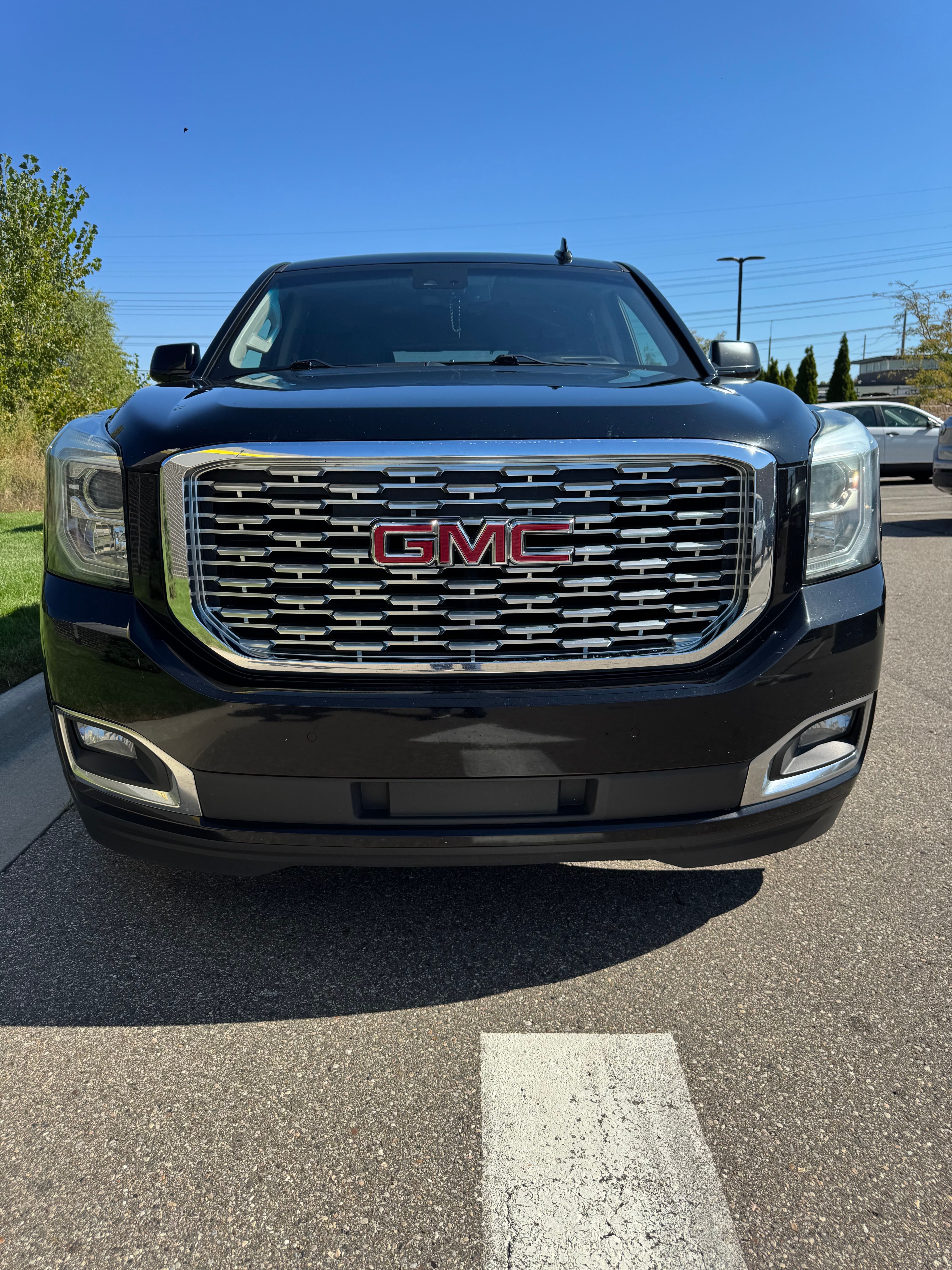 Used 2018 GMC Yukon Denali w/ Denali Ultimate Package AWD/4WD image 14