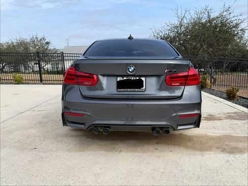Used 2018 BMW M3 w/ Competition Package RWD image 9