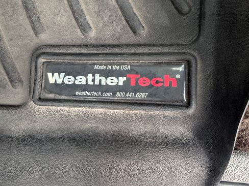Used 2013 Chevrolet Silverado 2500 LT w/ Interior Plus Package AWD/4WD image 6