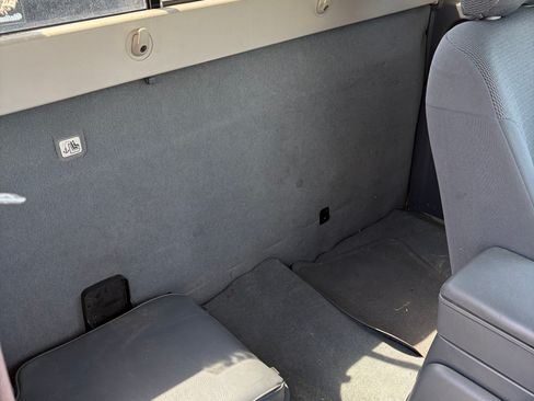 Used 2004 Nissan Frontier XE w/ (VTP) Value Truck Pkg image 11