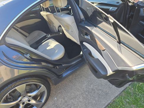Used 2012 Mercedes-Benz CLS 550 image 15