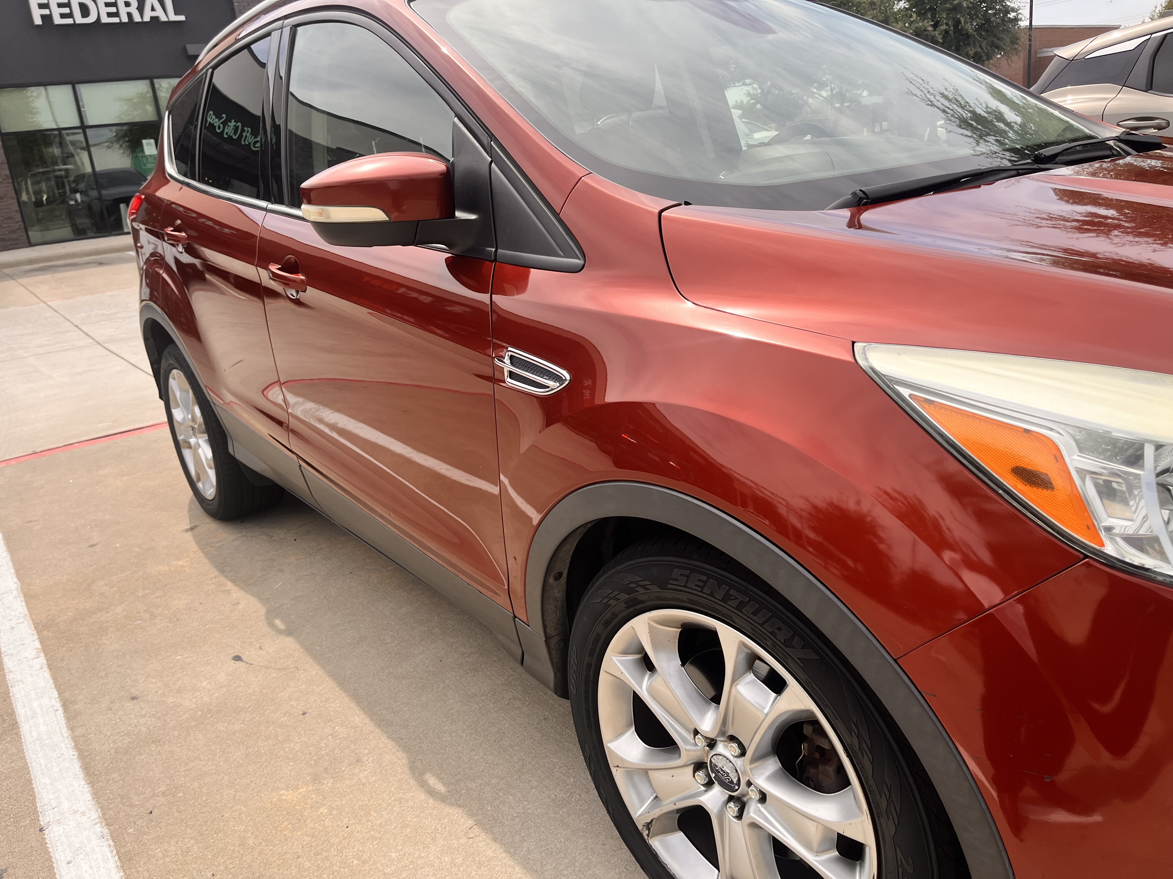 Used 2014 Ford Escape Titanium AWD/4WD image 2