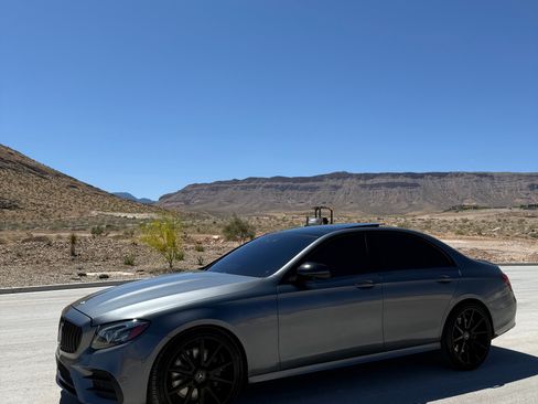 Used 2019 Mercedes-Benz E 53 AMG 4MATIC Sedan image 5