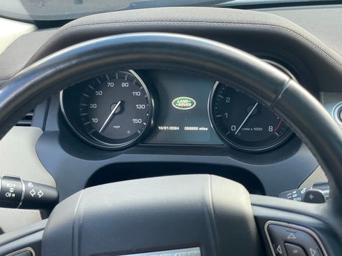 Used 2014 Land Rover Range Rover Evoque Pure Premium image 6