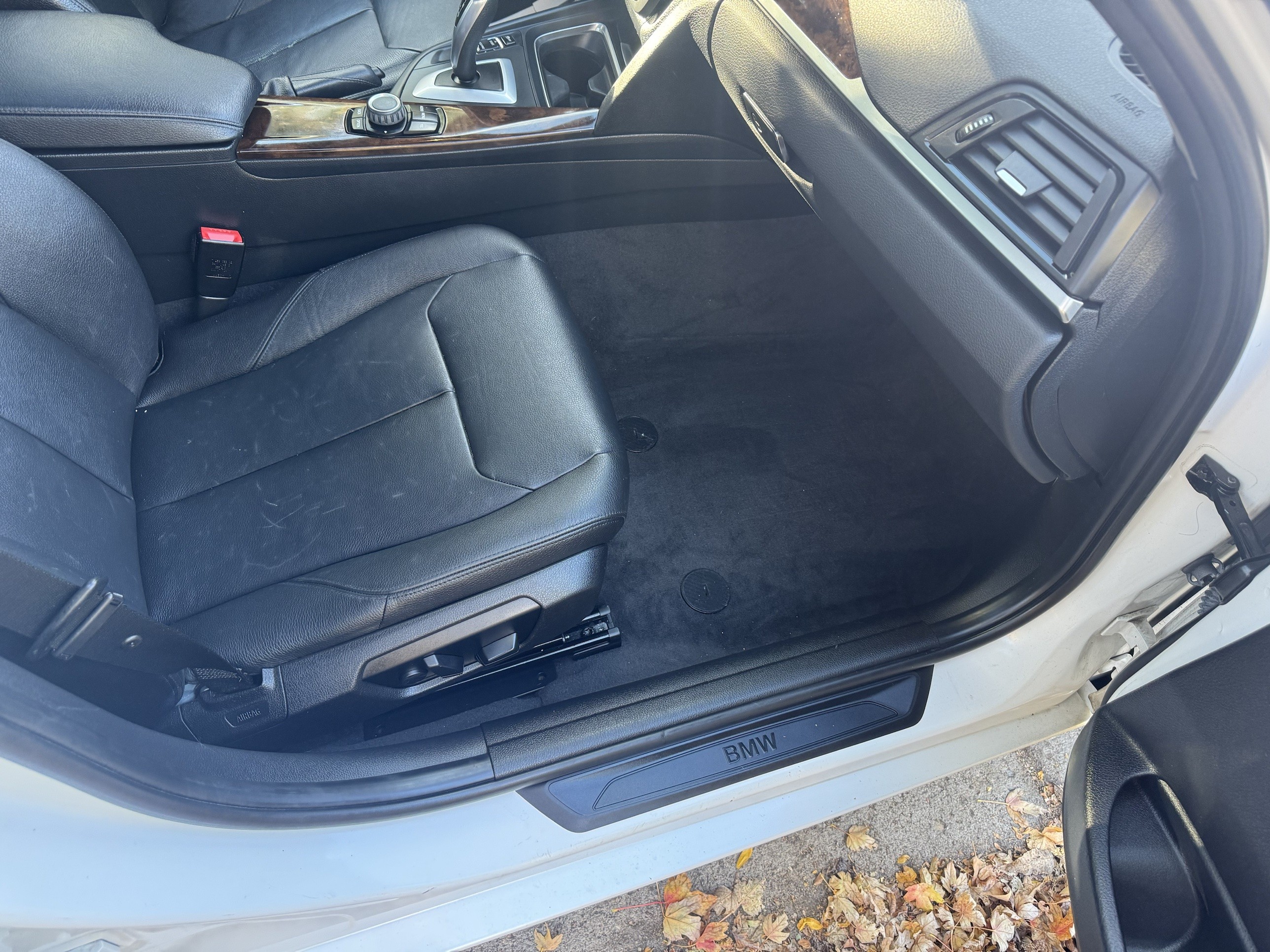 Used 2013 BMW 328i xDrive Sedan AWD/4WD image 11