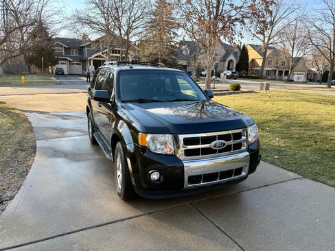 Used 2012 Ford Escape Limited image 1