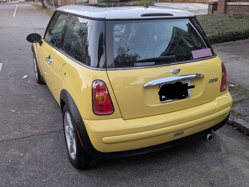 Used 2004 MINI Cooper Hardtop image 4