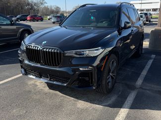 Used 2020 BMW X7 M50i AWD/4WD video 1