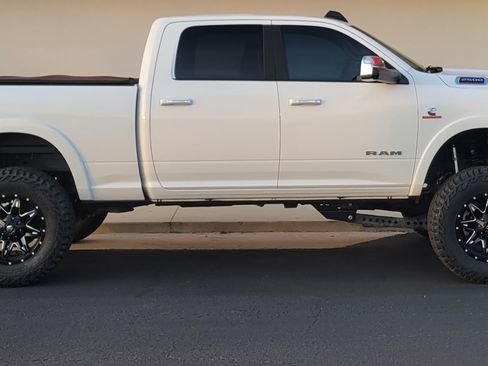 Used 2022 RAM 2500 Laramie image 8