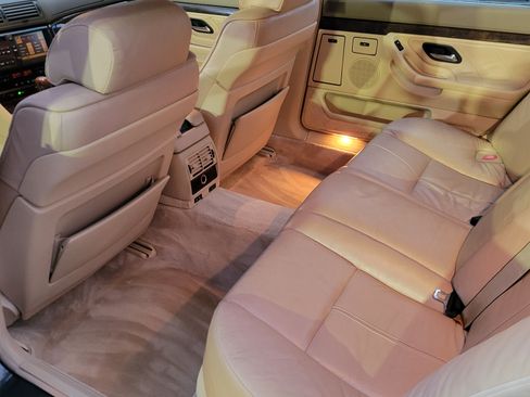 Used 1997 BMW 740iL image 5