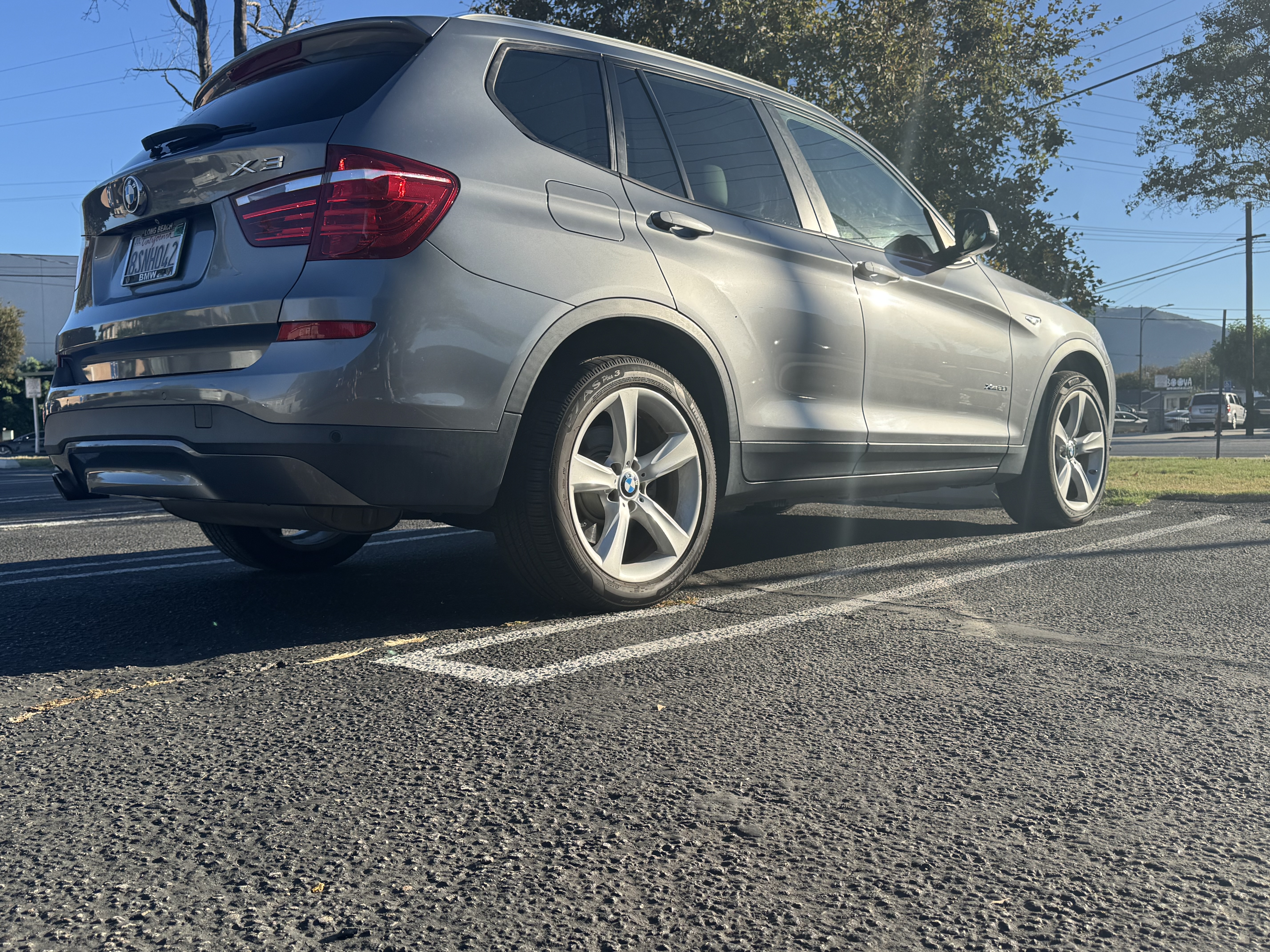 Used 2017 BMW X3 xDrive28i AWD/4WD image 13