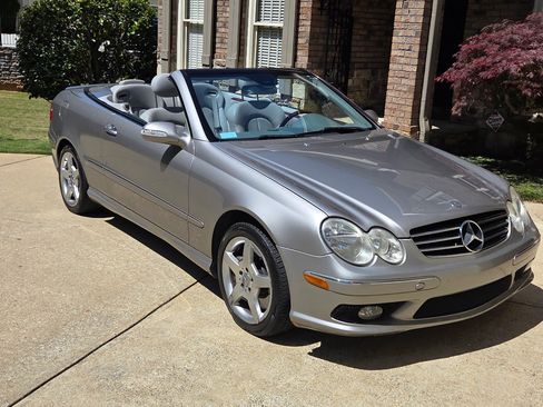 Used 2005 Mercedes-Benz CLK 500 Cabriolet image 4