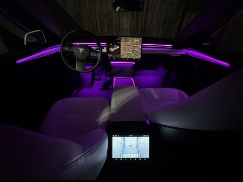 Used 2024 Tesla Model Y Long Range image 17