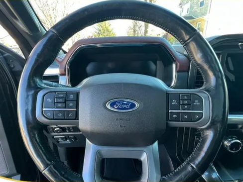 Used 2021 Ford F150 Lariat w/ Equipment Group 502A High image 6