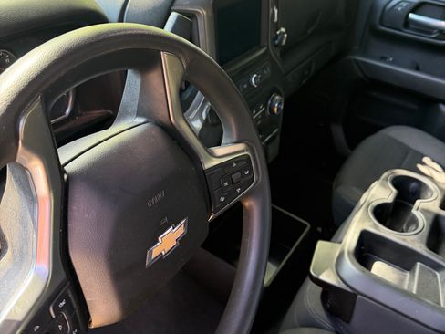 Used 2021 Chevrolet Silverado 1500 W/T w/ WT Value Package image 8