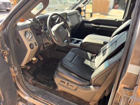 Used 2014 Ford F350 Lariat w/ Lariat Ultimate Package image 16