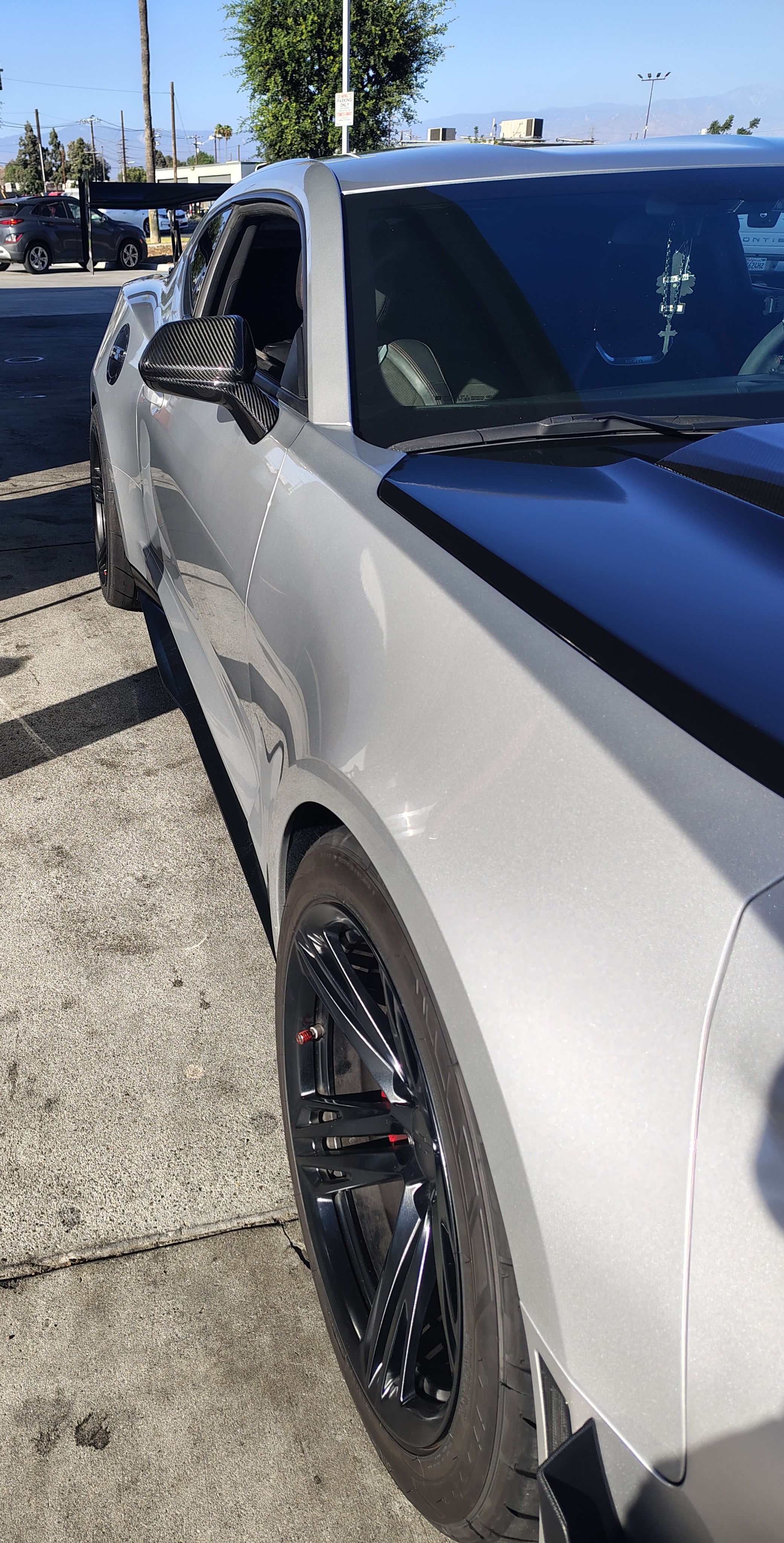 Used 2018 Chevrolet Camaro ZL1 RWD image 5