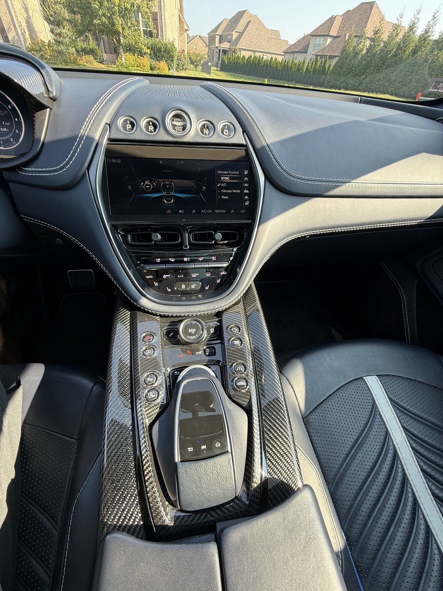 Used 2023 Aston Martin DBX 707 AWD/4WD image 12