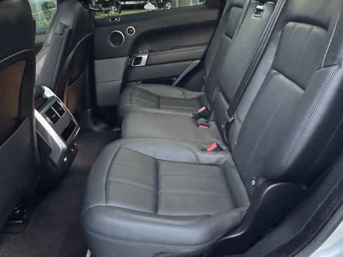 Used 2019 Land Rover Range Rover Sport Supercharged image 14