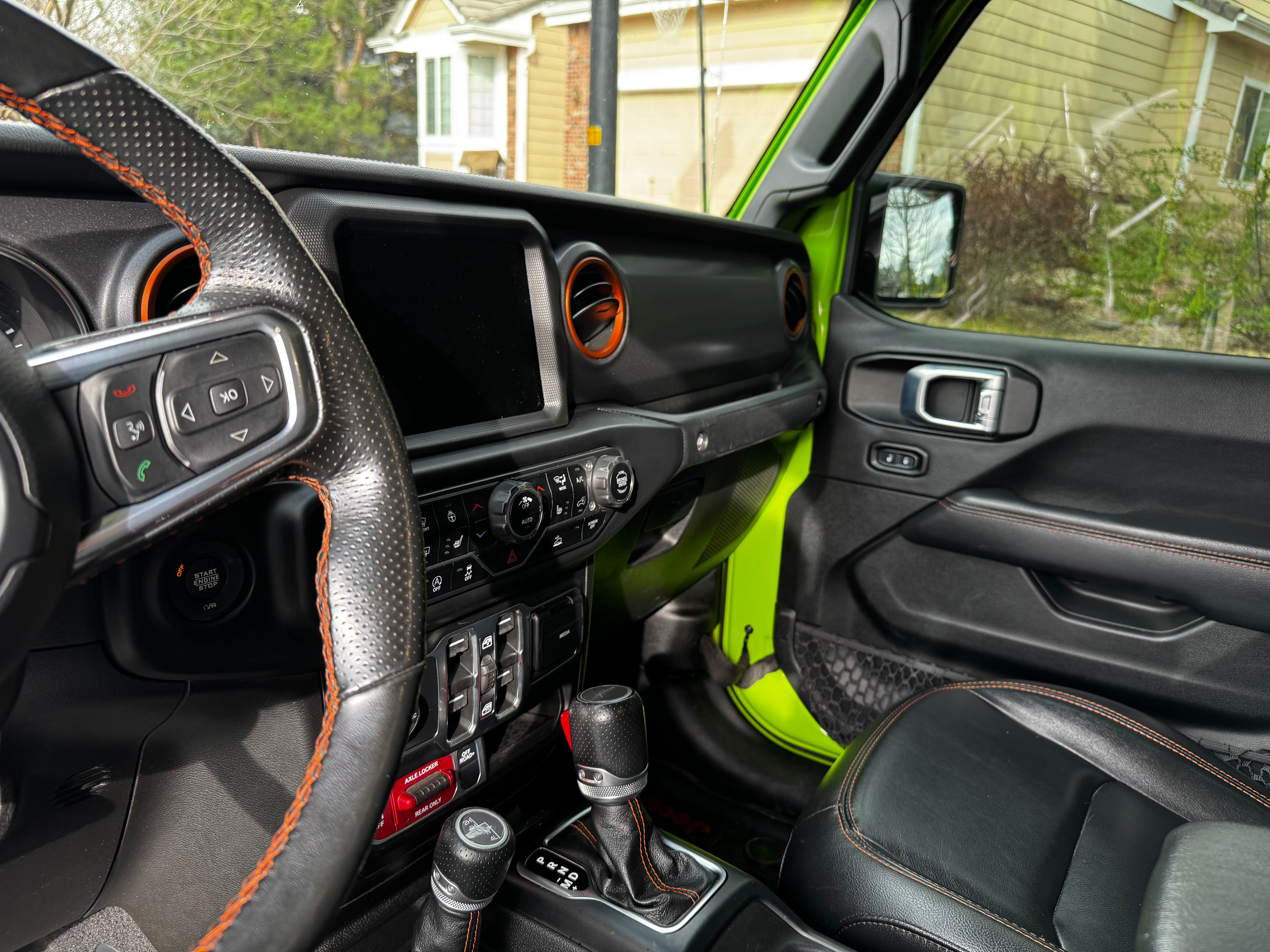 Used 2021 Jeep Gladiator Mojave AWD/4WD image 9