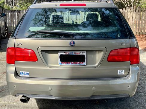 Used 2008 Saab 9-5 2.3T w/ Visibility Package image 5