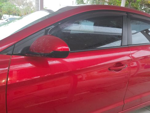 Used 2020 Hyundai Elantra Value Edition FWD image 5