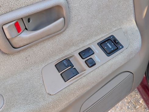 Used 1997 Toyota T100 DX image 22