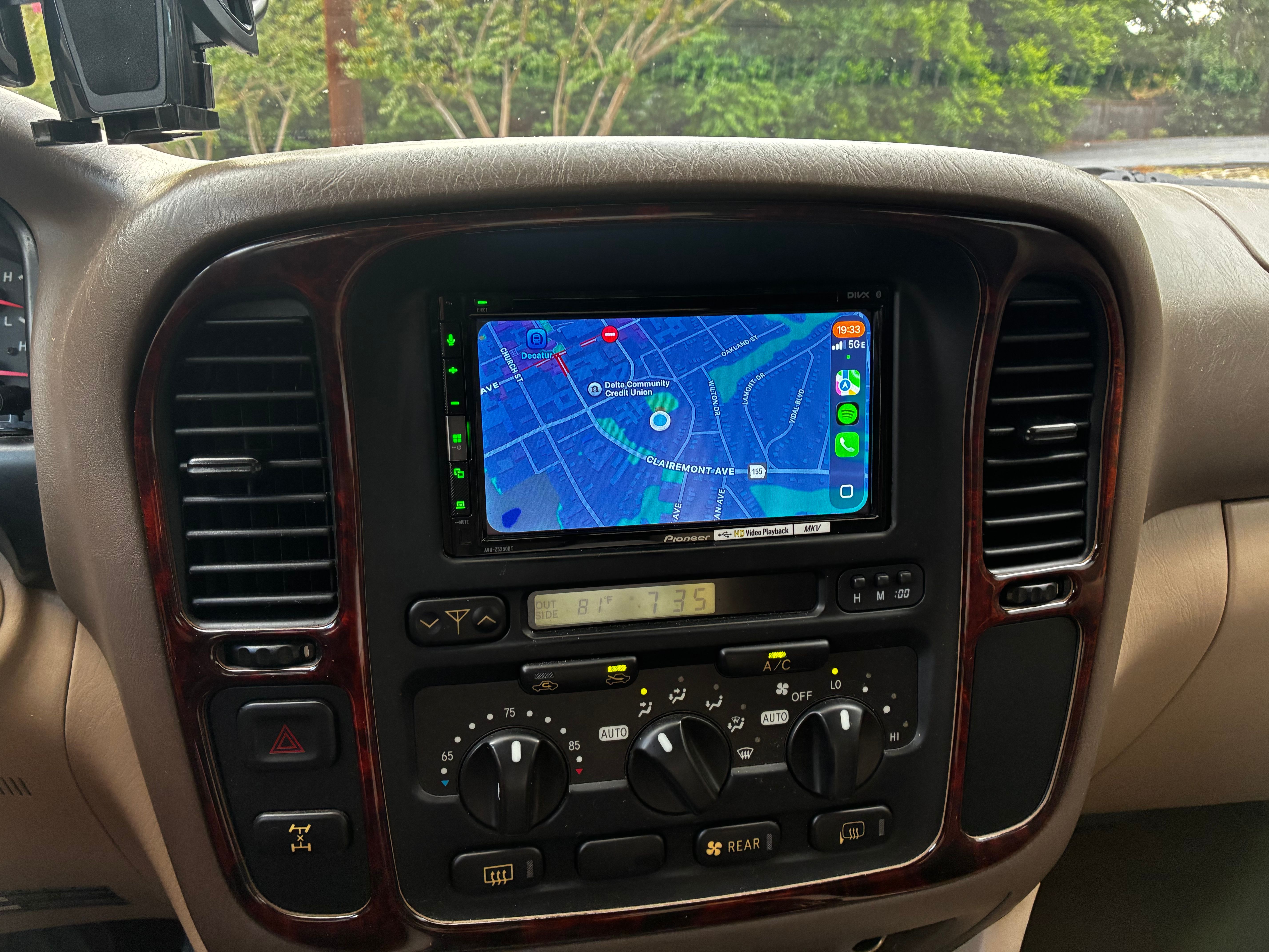 Used 1999 Toyota Land Cruiser AWD/4WD image 18
