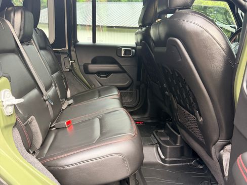 Used 2021 Jeep Wrangler Unlimited Rubicon image 30