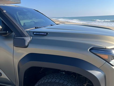 Used 2025 Toyota Tacoma 4x4 Double Cab Hybrid image 13