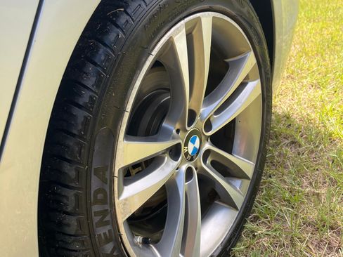 Used 2017 BMW 330i Sedan RWD image 15