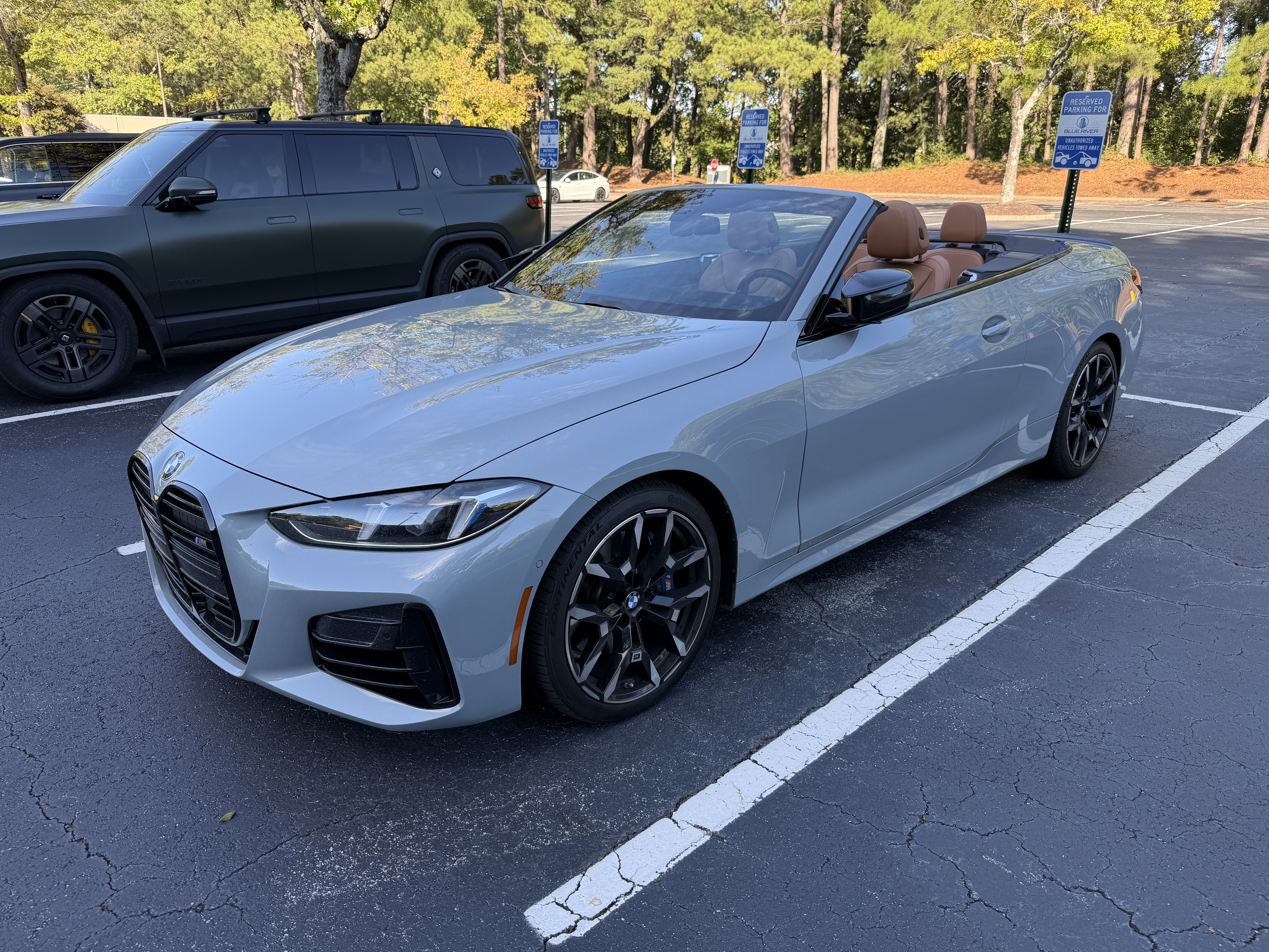 Used 2025 BMW M440i Convertible RWD image 4