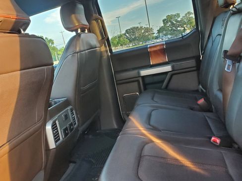 Used 2017 Ford F250 King Ranch w/ FX4 Off-Road Package AWD/4WD image 12