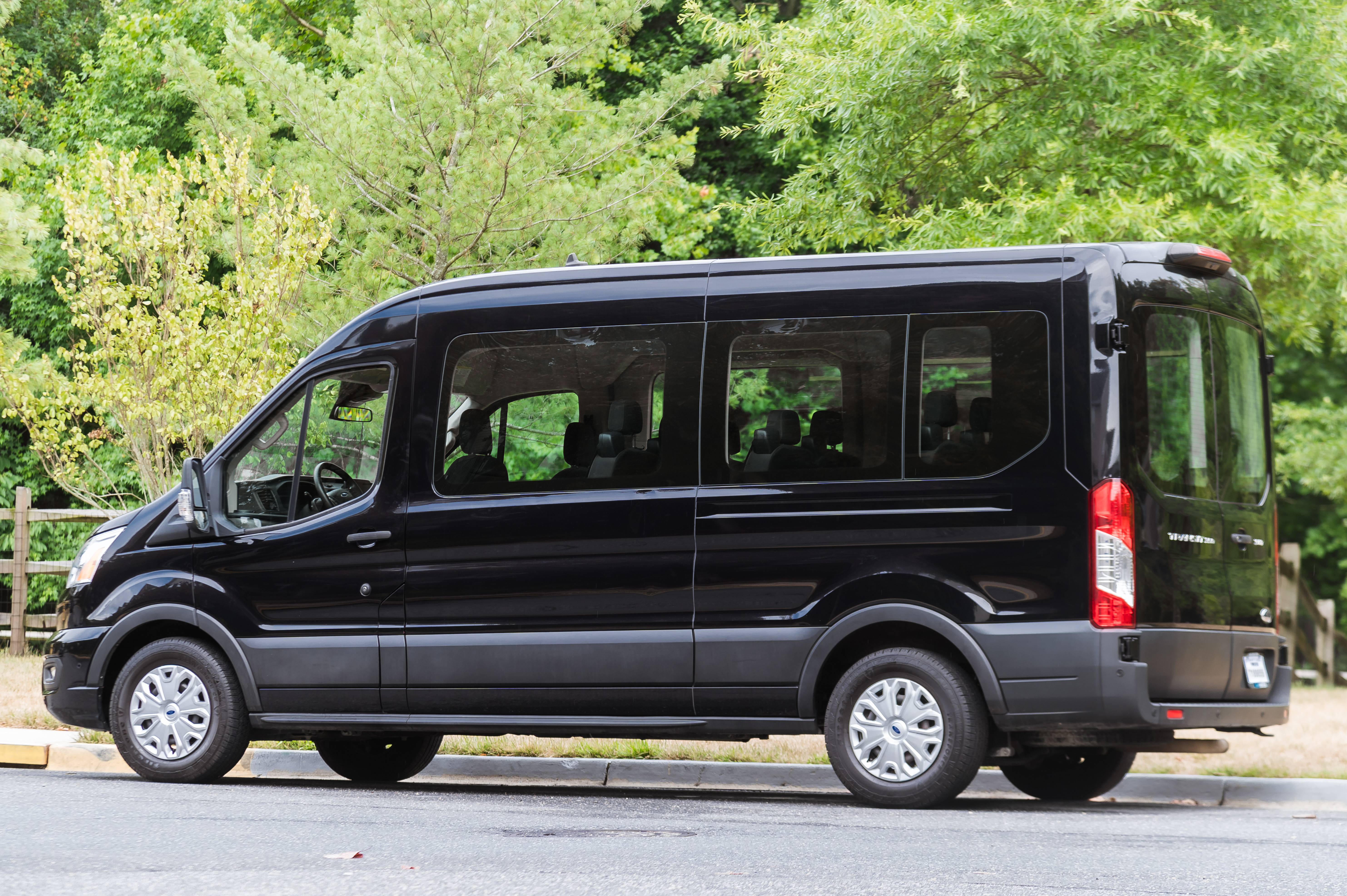 Used 2021 Ford Transit 350 XLT RWD image 14