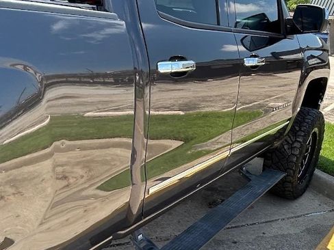 Used 2014 Chevrolet Silverado 1500 LTZ Z71 image 9