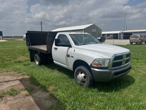 Used 2011 RAM 3500 ST RWD image 1