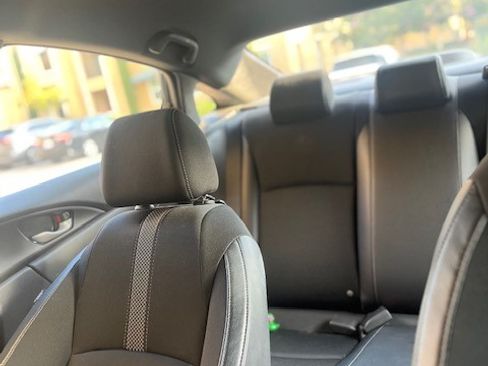 Used 2020 Honda Civic Sport image 5