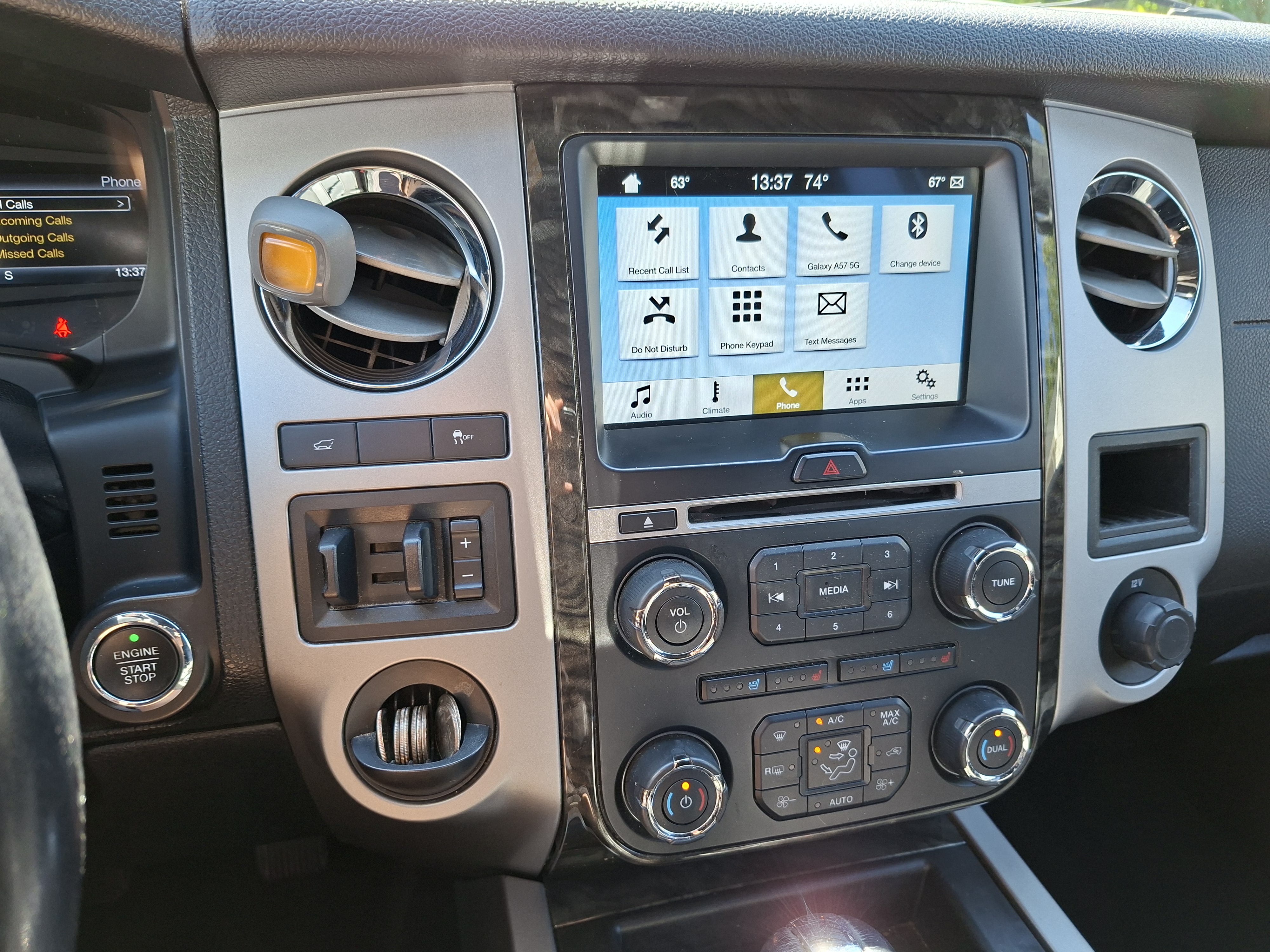Used 2016 Ford Expedition Limited RWD image 8