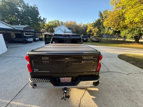 Used 2023 Chevrolet Silverado 1500 LTZ w/ Technology Package image 5