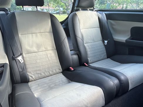 Used 2011 Volvo C30 image 32