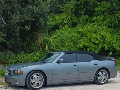 Used 2006 Dodge Charger R/T w/ Sound Group II image 4