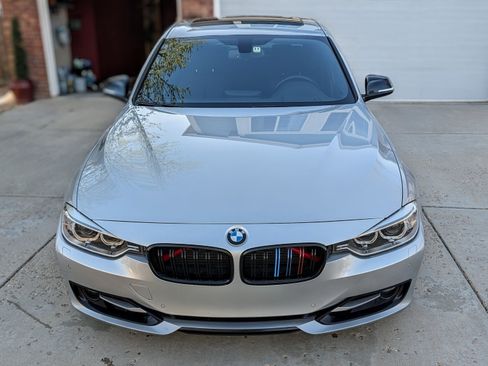 Used 2013 BMW 335i xDrive 335i xDrive Sedan 4D image 1