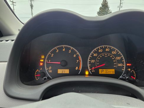 Used 2010 Toyota Corolla LE image 12