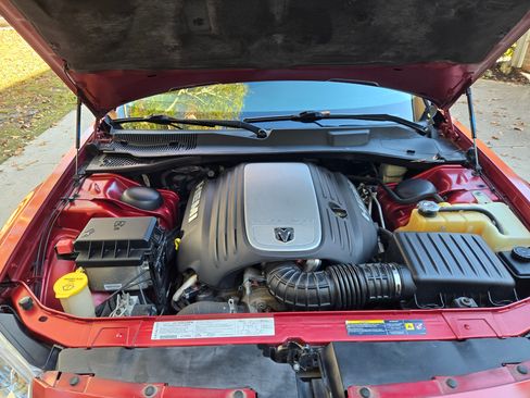 Used 2005 Dodge Magnum R/T w/ Convenience Group II image 14