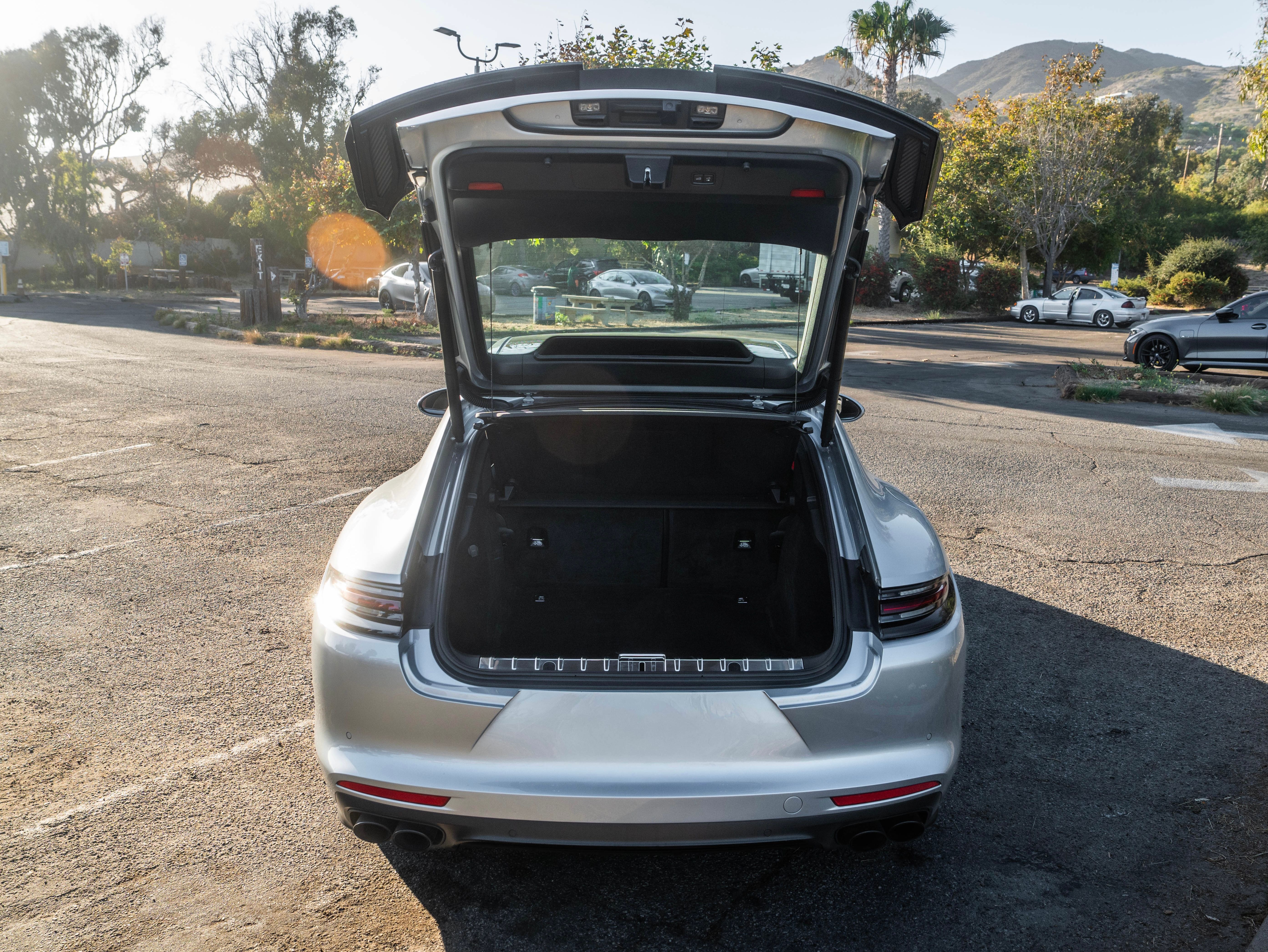 Used 2019 Porsche Panamera GTS AWD/4WD image 27
