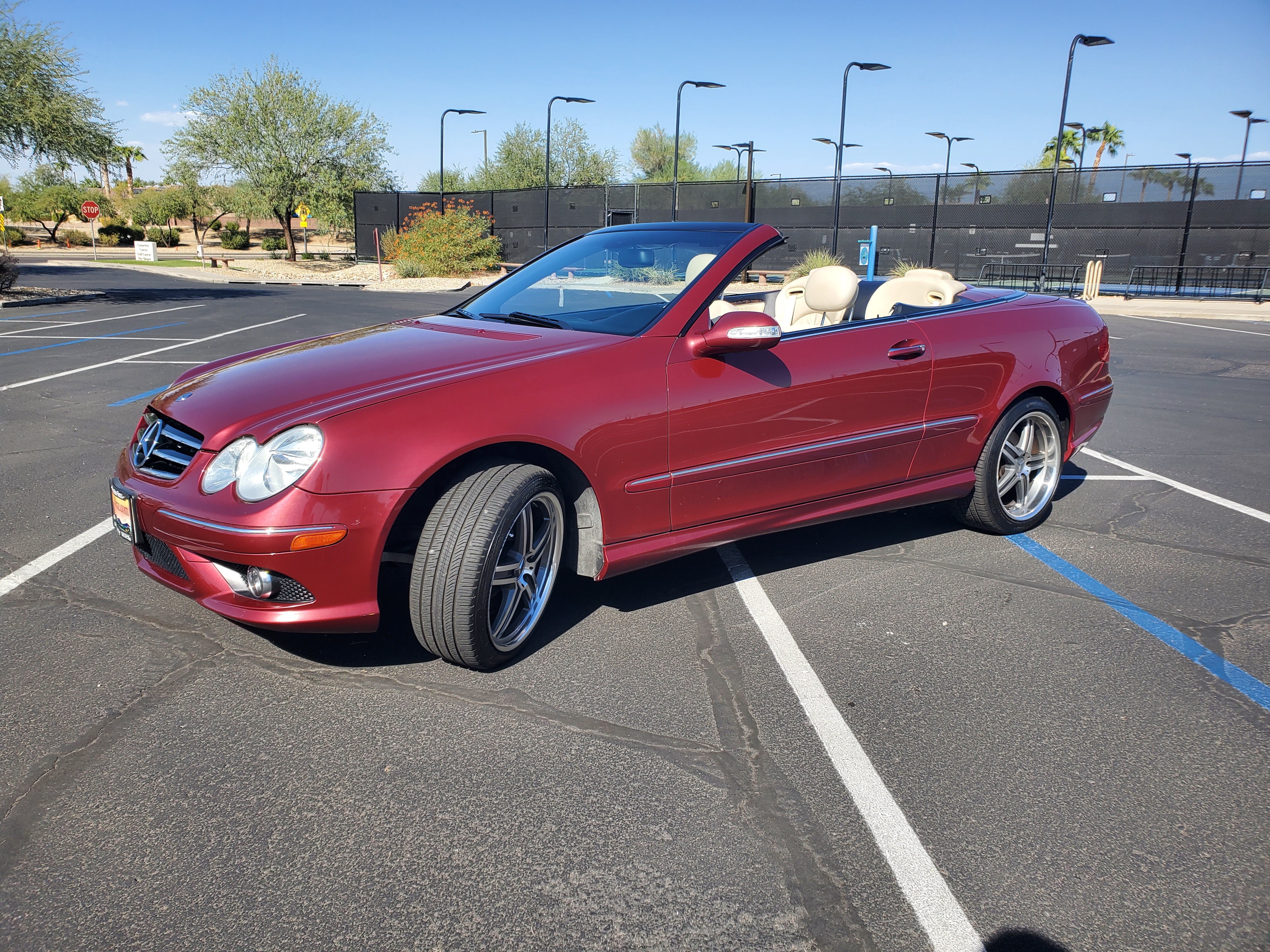 Used 2007 Mercedes-Benz CLK 550 Cabriolet image 1