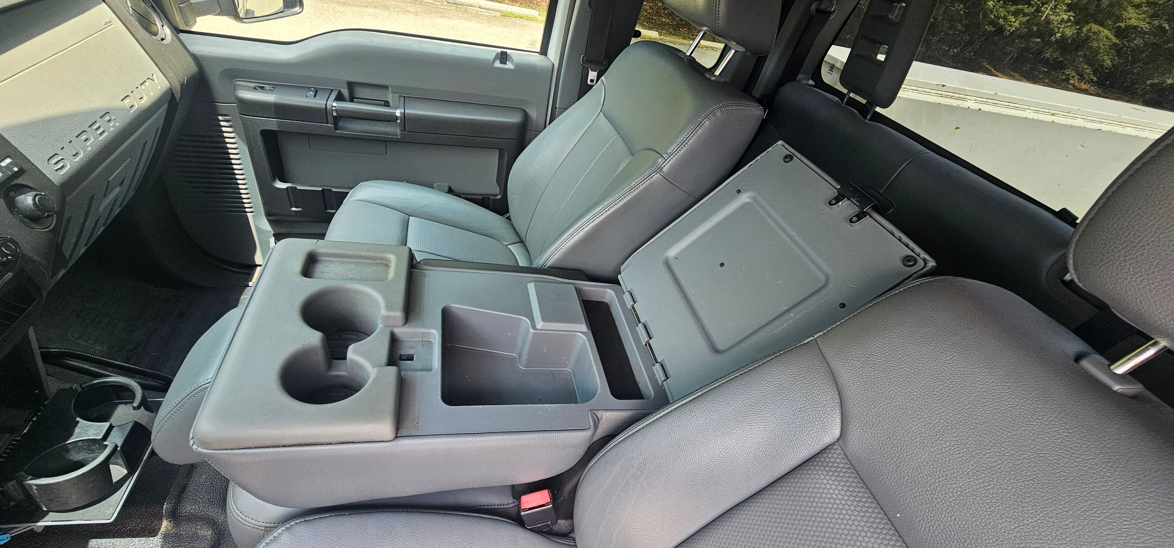 Used 2016 Ford F250 XL w/ Power Equipment Group AWD/4WD image 11