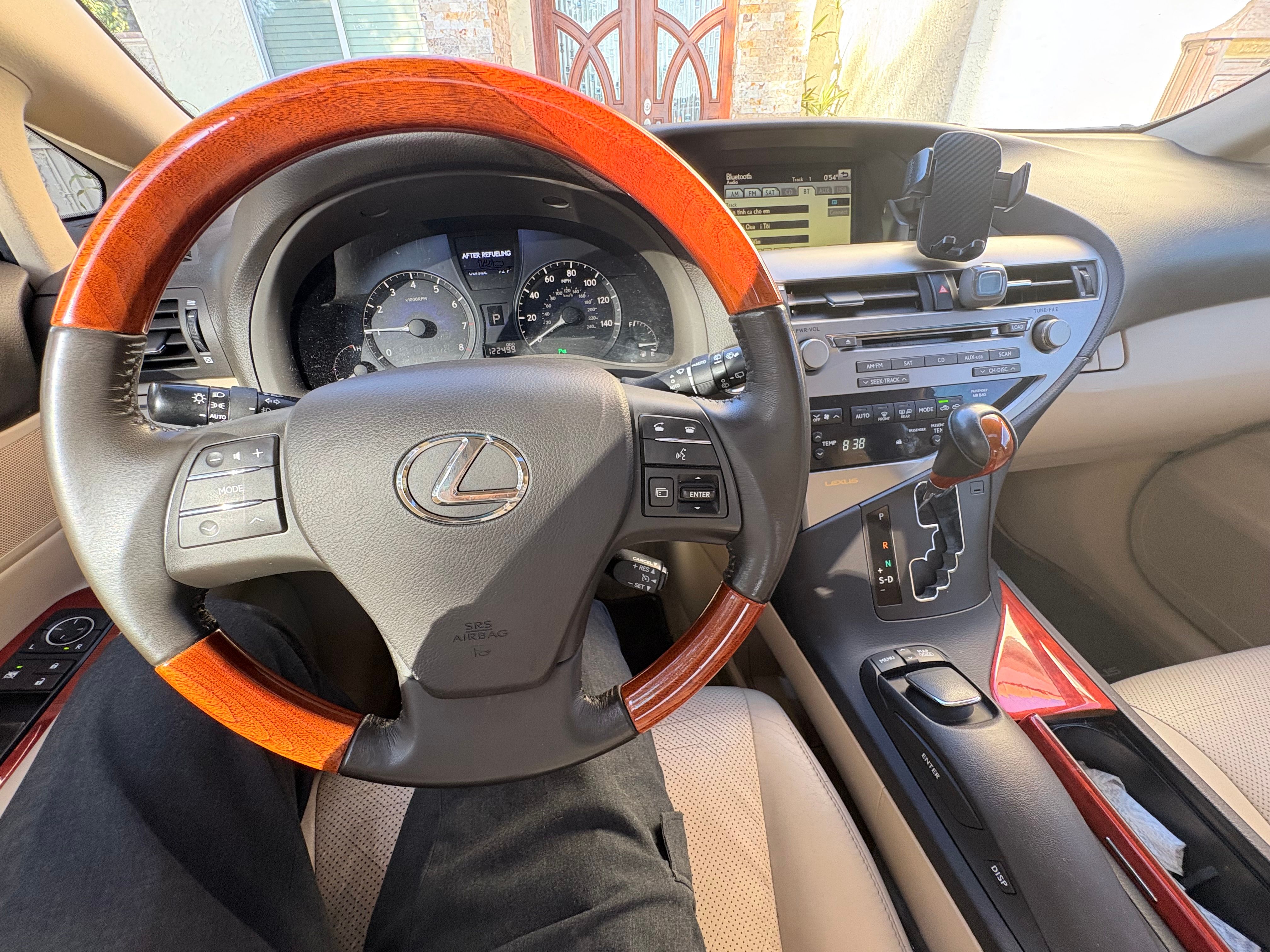 Used 2011 Lexus RX 350 AWD w/ Premium Pkg image 16