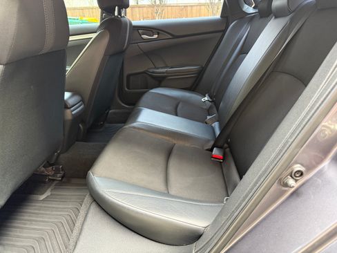 Used 2020 Honda Civic Sport image 15